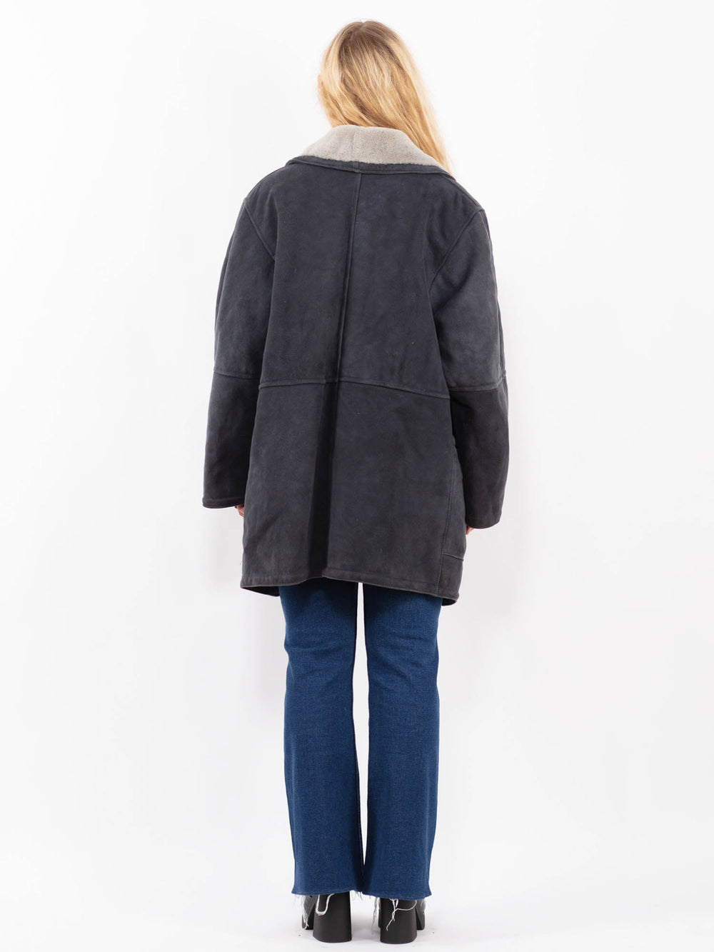 Vintage 80's Women Sheepskin Coat in GrayA0404