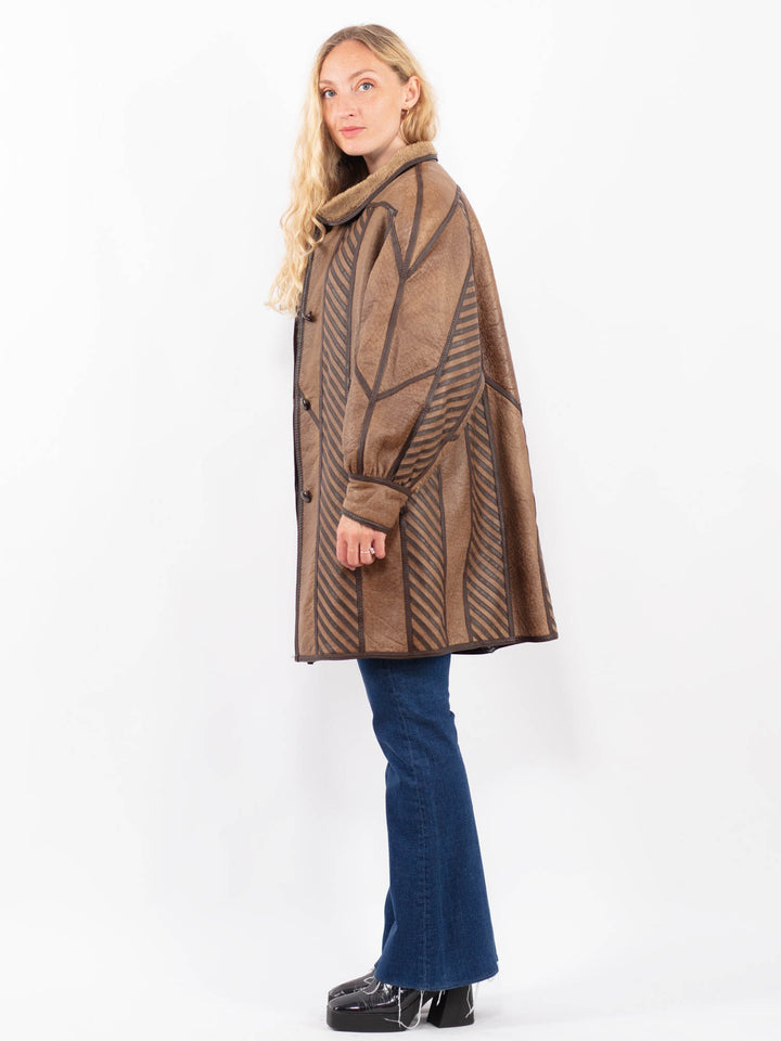 Vintage 80's Women Sheepskin Coat in BrownA0411