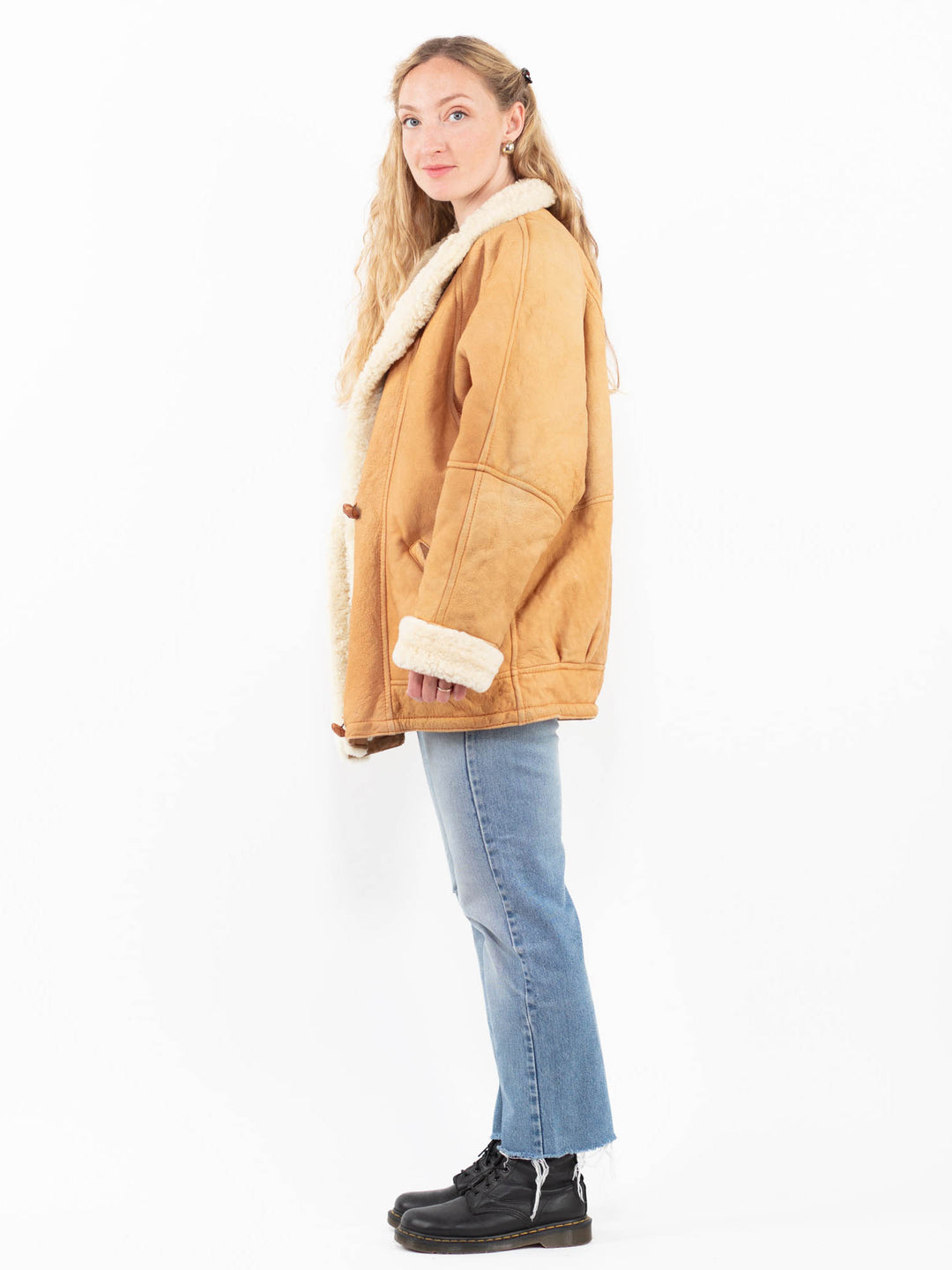 Vintage 80's Women Sheepskin Coat in BrownA0310