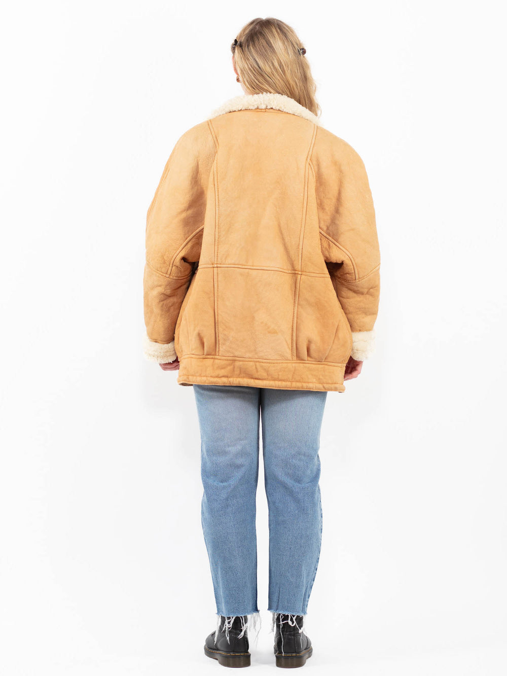 Vintage 80's Women Sheepskin Coat in BrownA0310