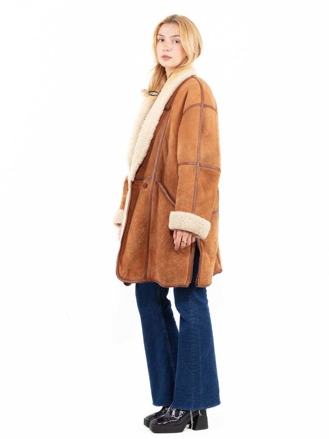 Vintage 80's Women Sheepskin Coat in BrownA0102