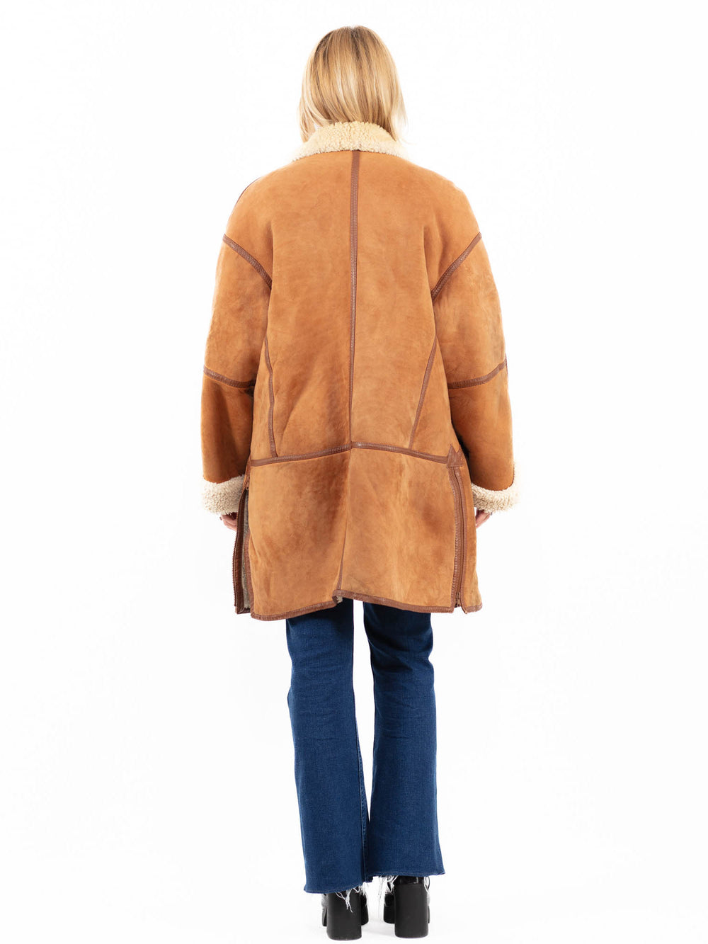 Vintage 80's Women Sheepskin Coat in BrownA0102
