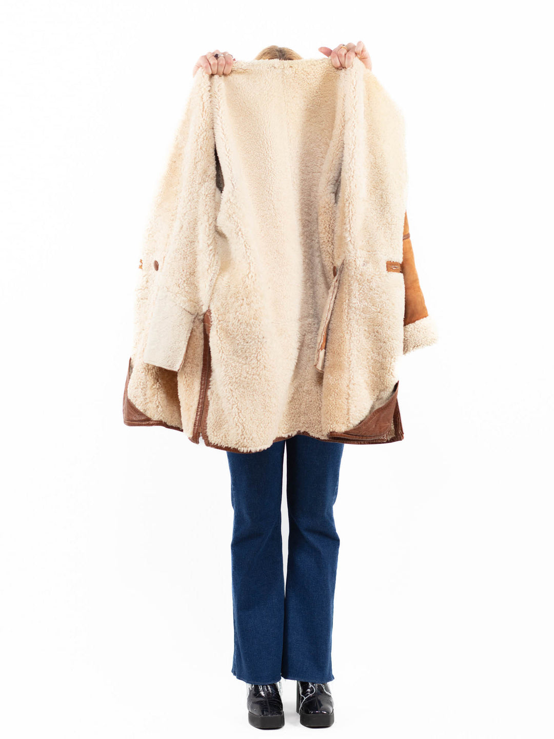 Vintage 80's Women Sheepskin Coat in BrownA0102