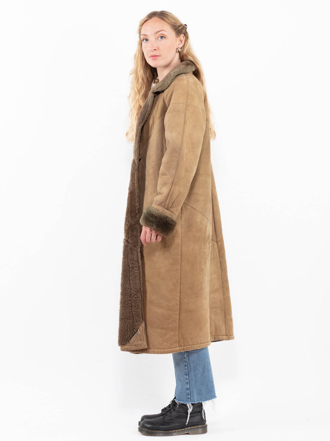 Vintage 80's Women Sheepskin Coat in BeigeA0326