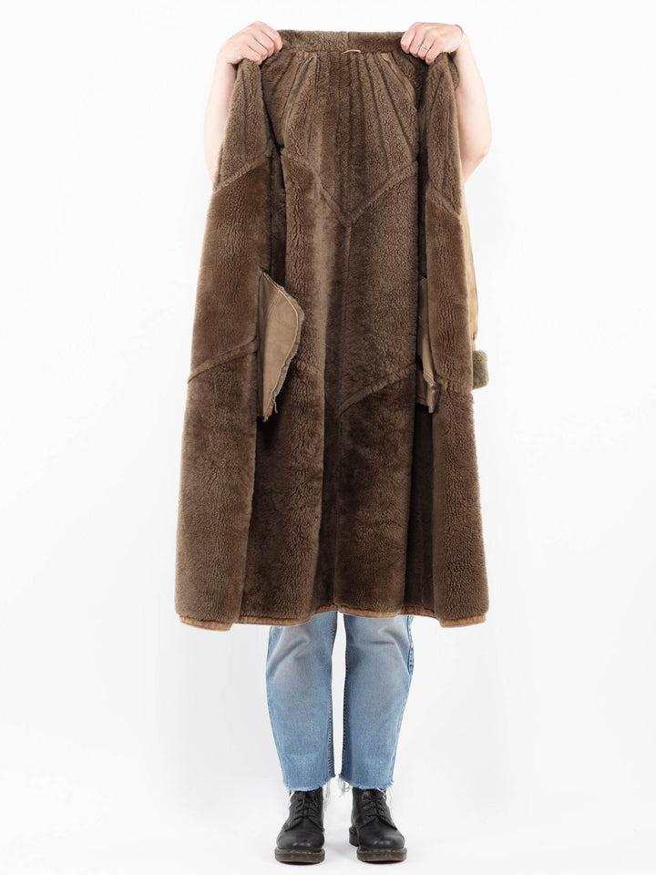 Vintage 80's Women Sheepskin Coat in BeigeA0326