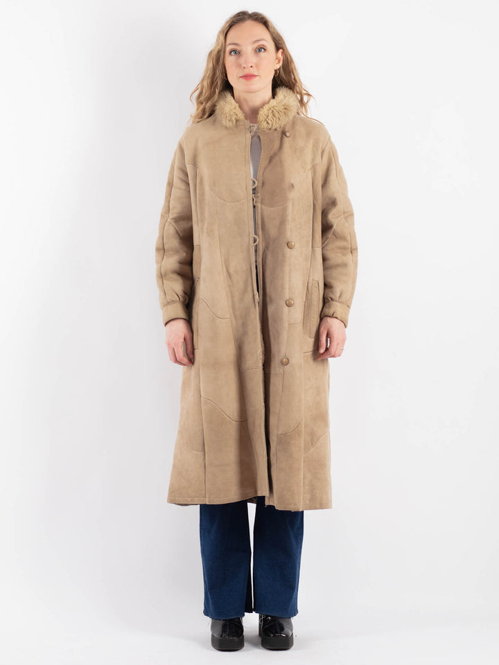 Vintage 80's Women Sheepskin Coat in BeigeV9176