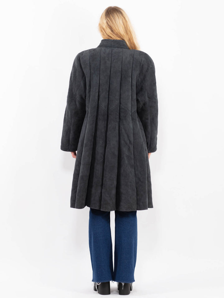 Vintage 80's Women Sheepskin Coat in GrayA0431