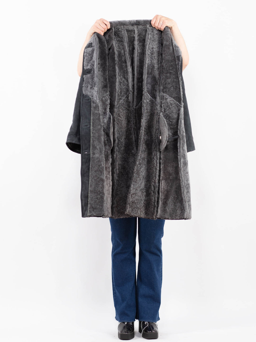 Vintage 80's Women Sheepskin Coat in GrayA0431