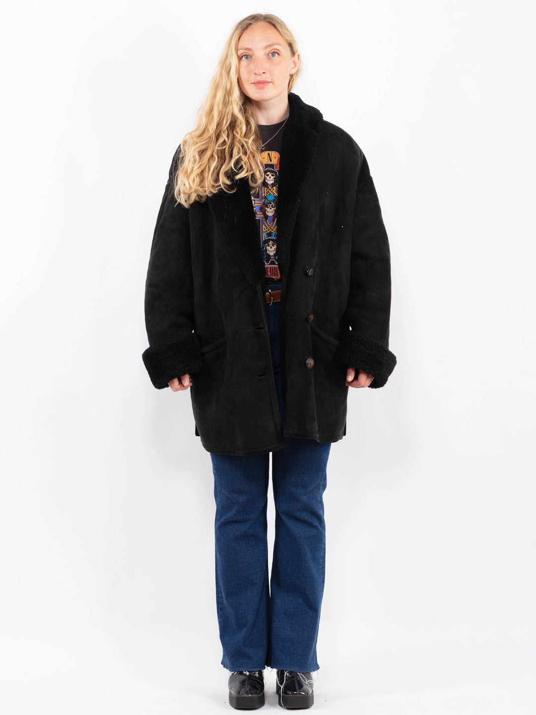 Vintage 80's Women Sheepskin Coat in BlackA0439