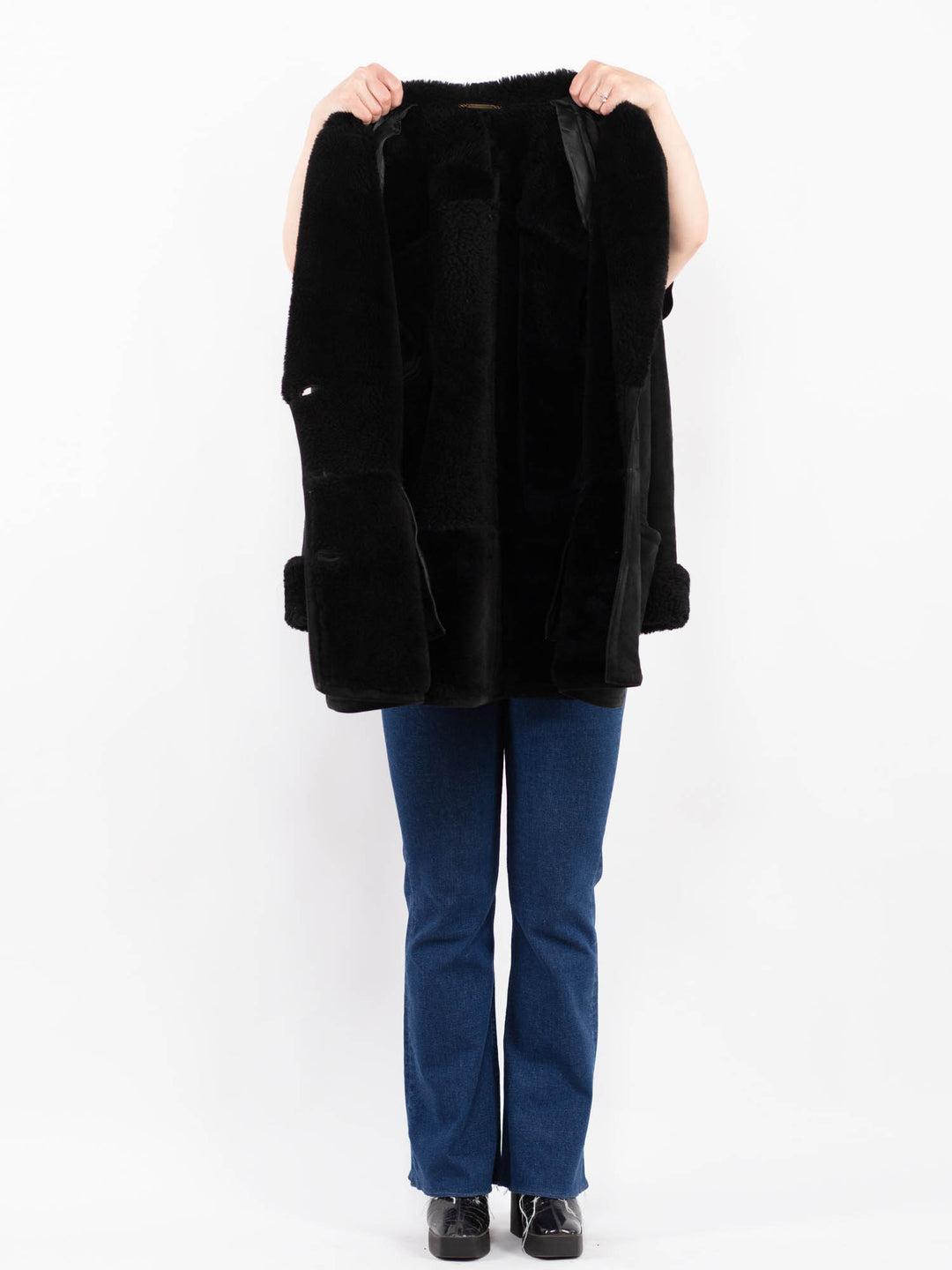 Vintage 80's Women Sheepskin Coat in BlackA0439