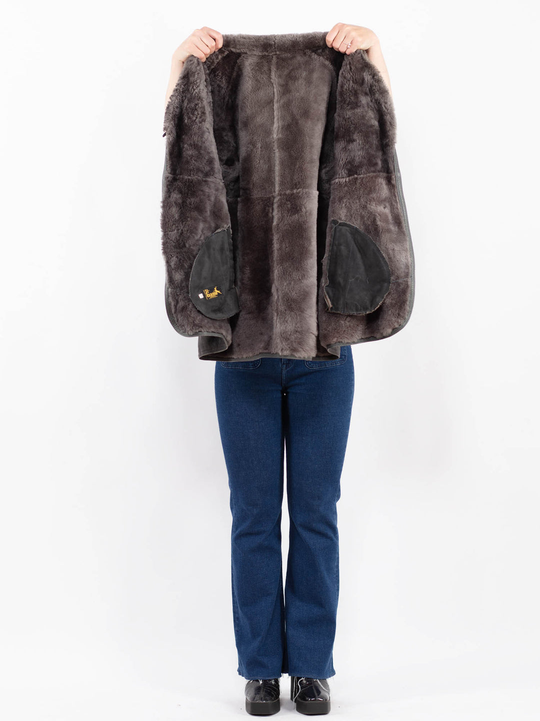 Vintage 80's Women Sheepskin Coat in GrayA0449