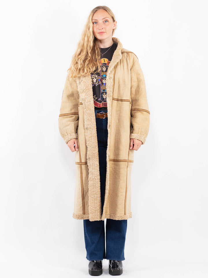 Vintage 80's Women Sheepskin Coat in BeigeA0455