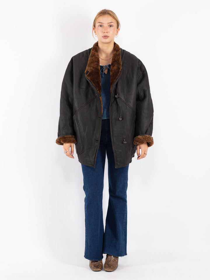 Vintage 80's Women Sheepskin Shearling Coat in Black