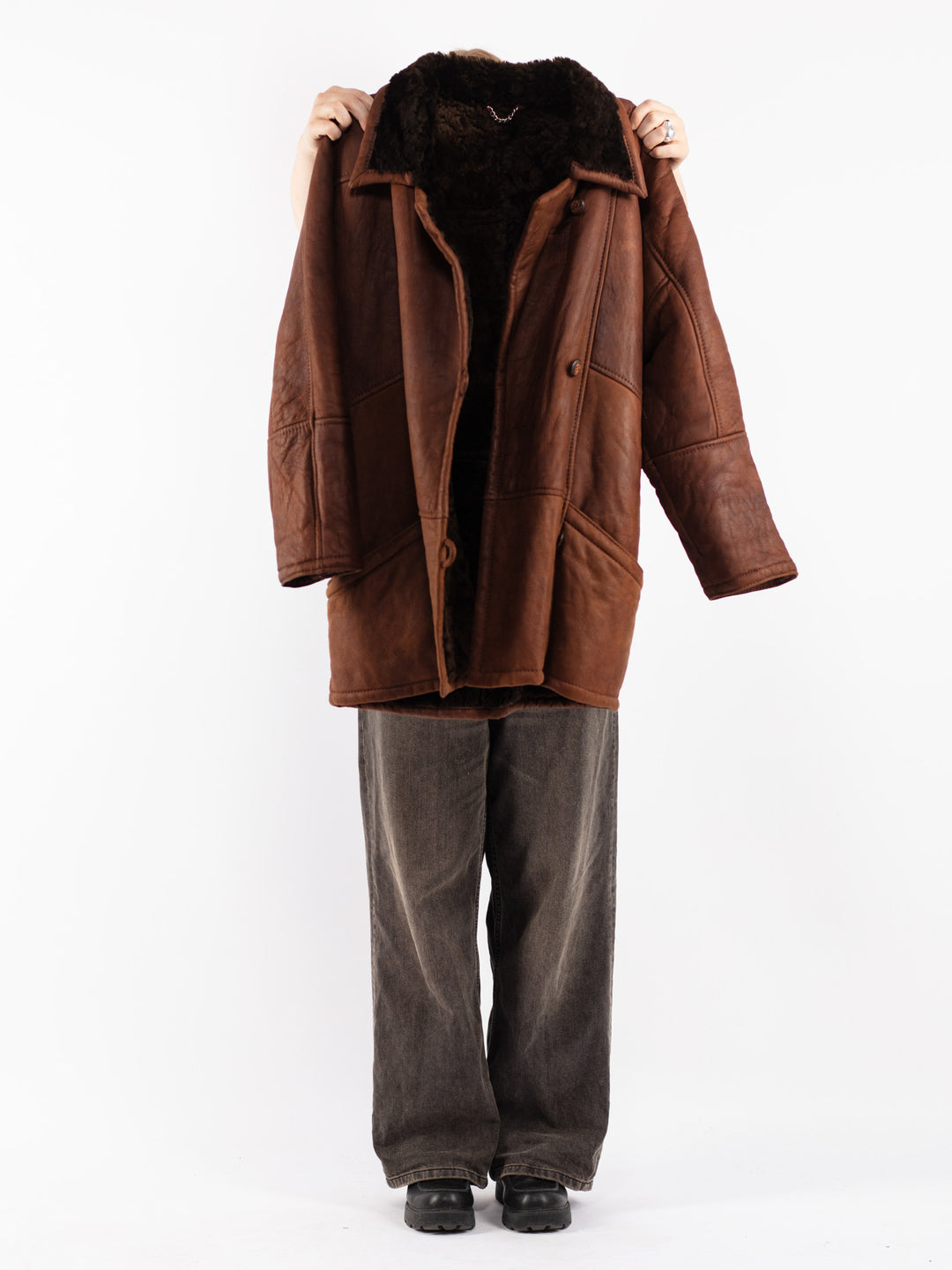 Vintage 80's Women Sheepskin Coat in Brown