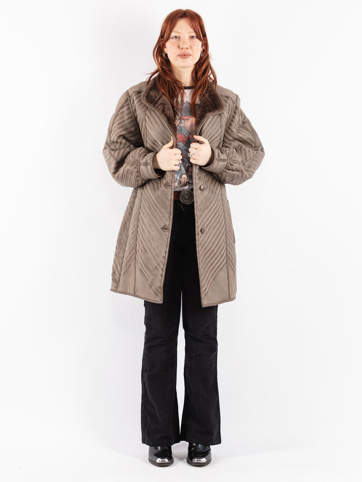 Vintage 80's Women Sheepskin Coat in Beige