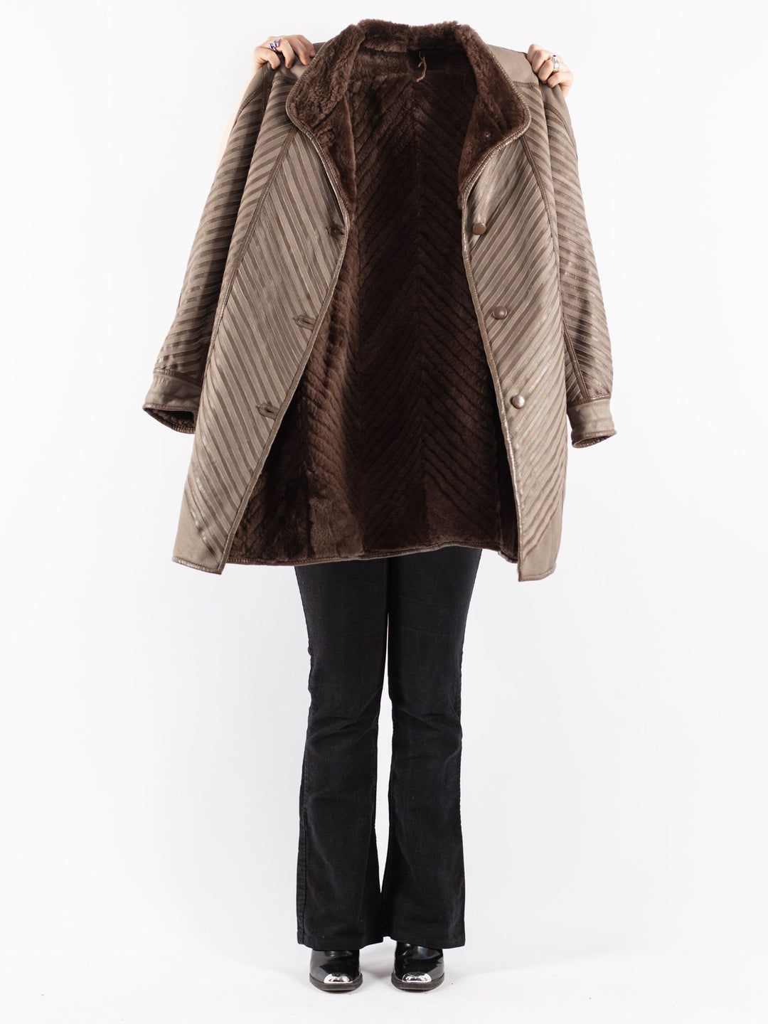 Vintage 80's Women Sheepskin Coat in Beige