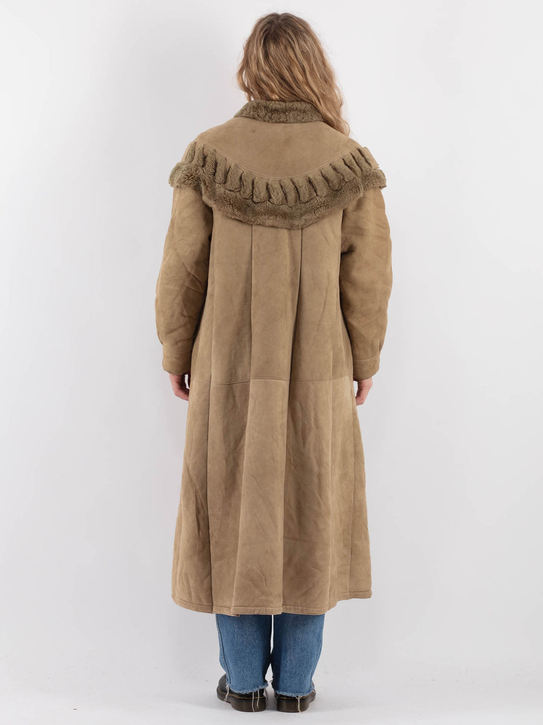 Vintage 80's Women Sheepskin Coat in BeigeV9310