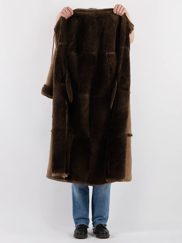 Vintage 80's Women Sheepskin Coat in BeigeV9319