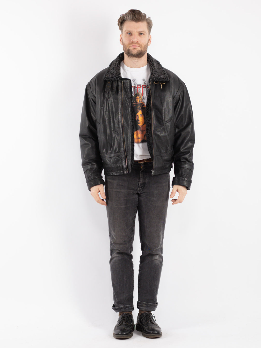 Vintage 90's Men Leather Jacket in BlackZ410