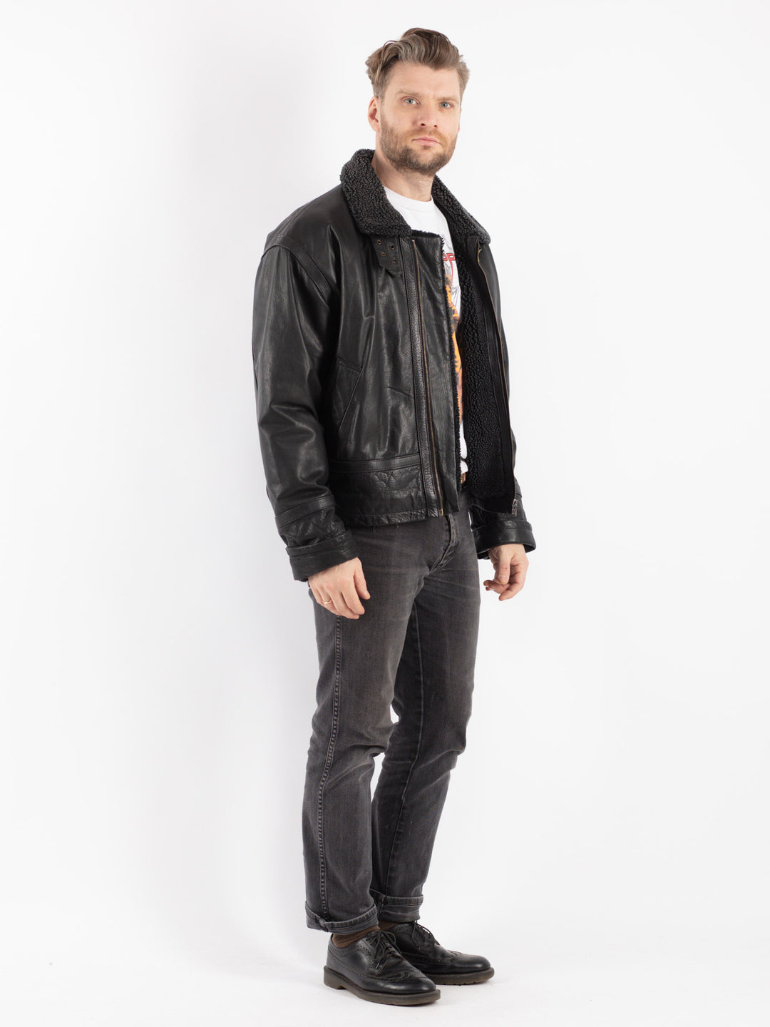 Vintage 90's Men Leather Jacket in BlackZ410