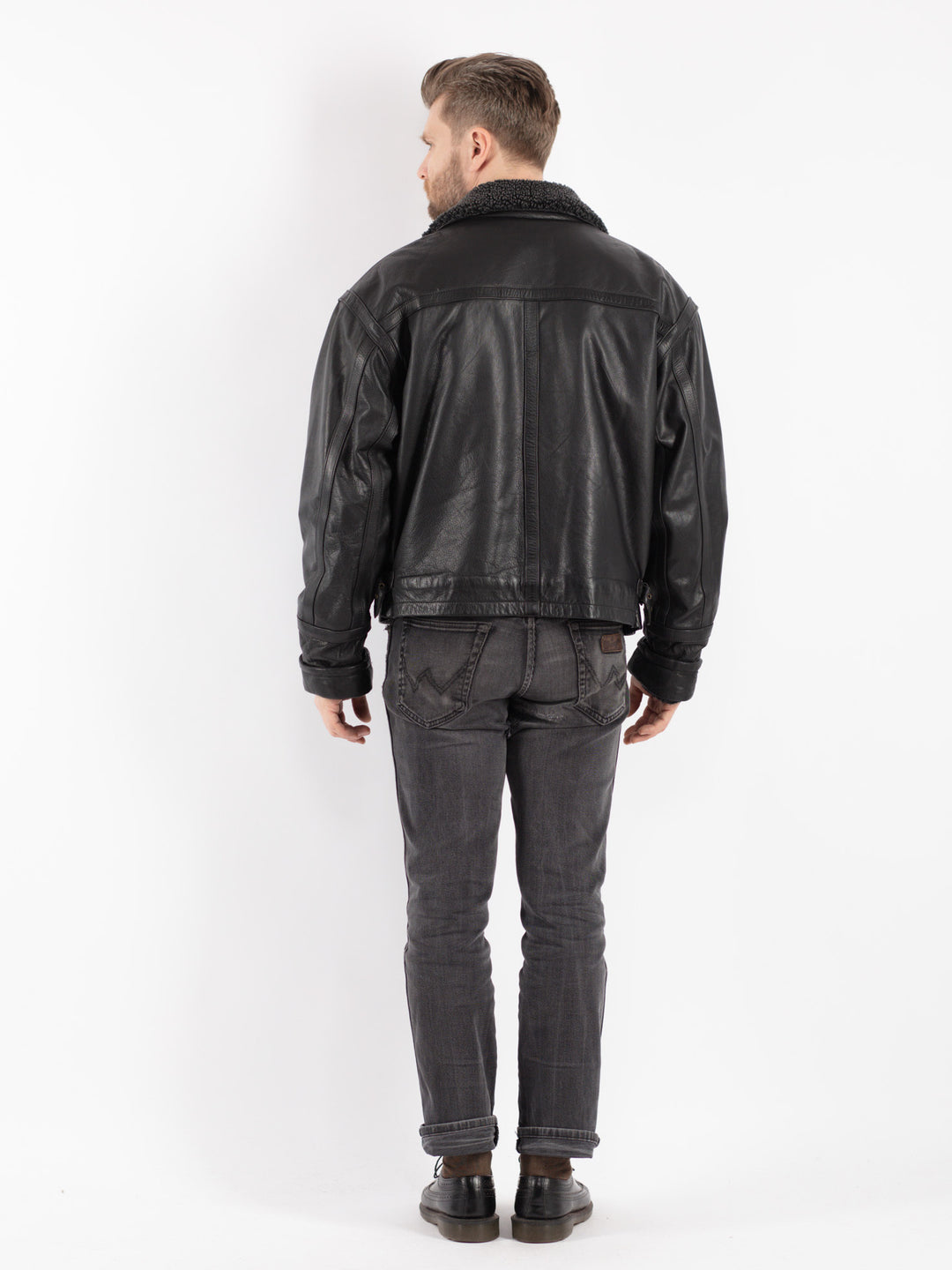 Vintage 90's Men Leather Jacket in BlackZ410