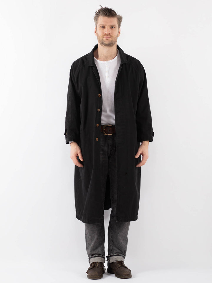 Vintage 90's Men Mac Coat in BlackZ1095