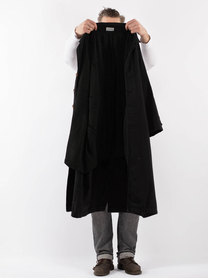 Vintage 90's Men Mac Coat in BlackZ1095