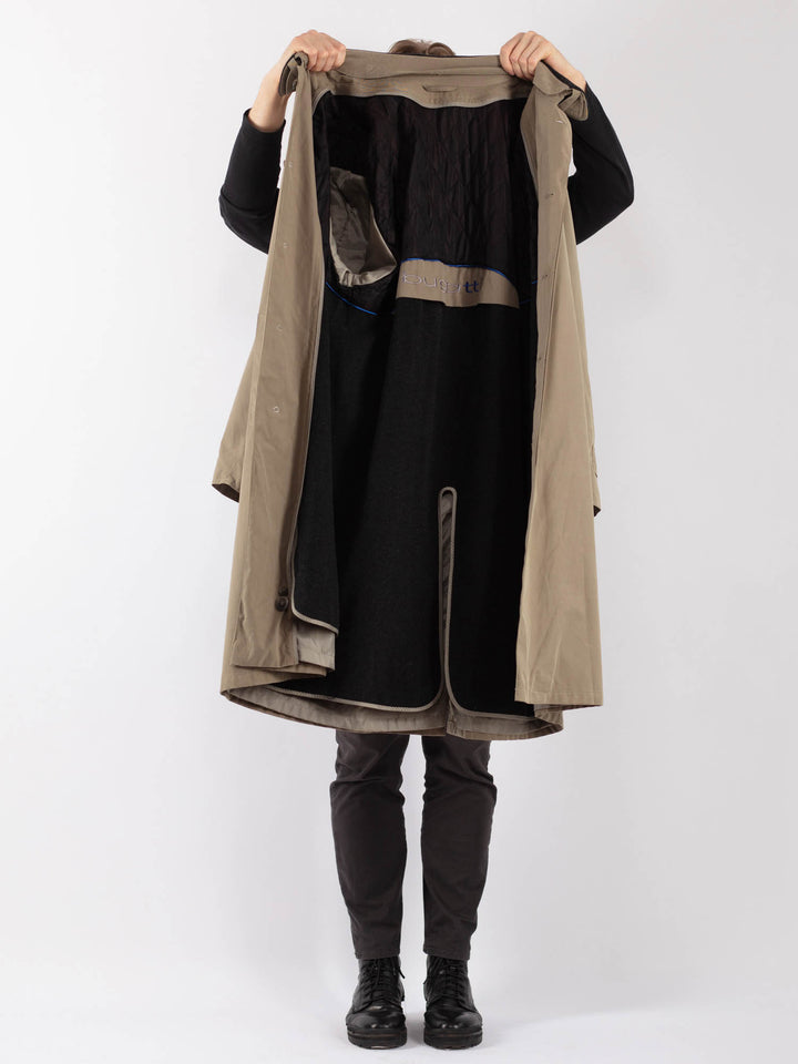 Vintage 90's Men Mac Coat in BeigeZ1249