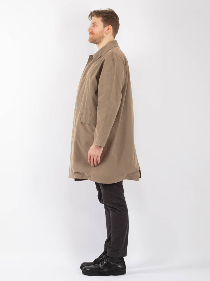 Vintage 90's Men Mac Coat in BeigeZ1250