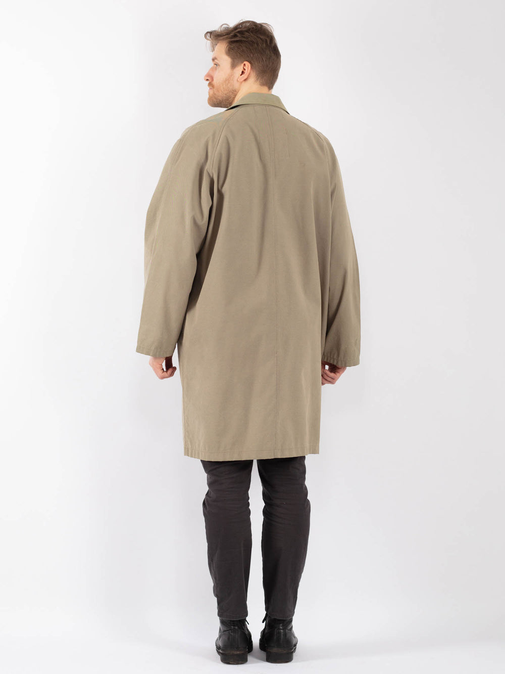 Vintage 90's Men Mac Coat in BeigeZ1258