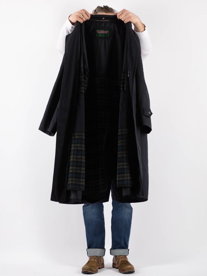 Vintage 90's Men Mac Coat in Blue