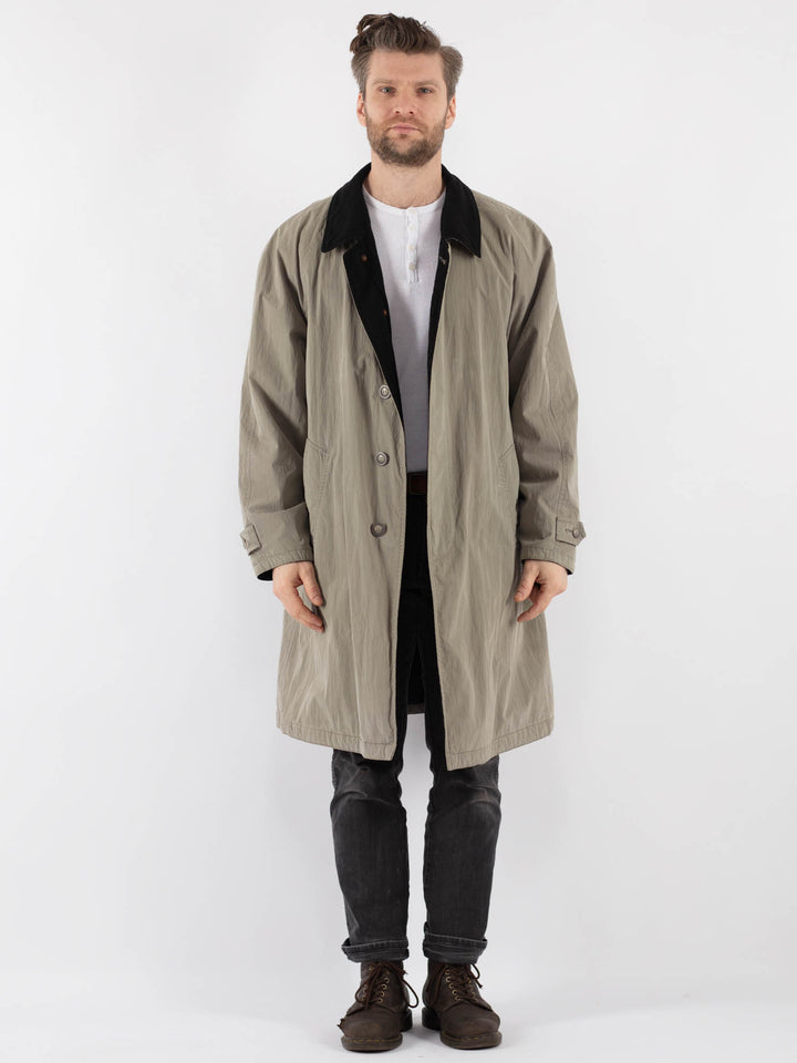 Vintage 90's Men Mac Coat in BeigeZ818