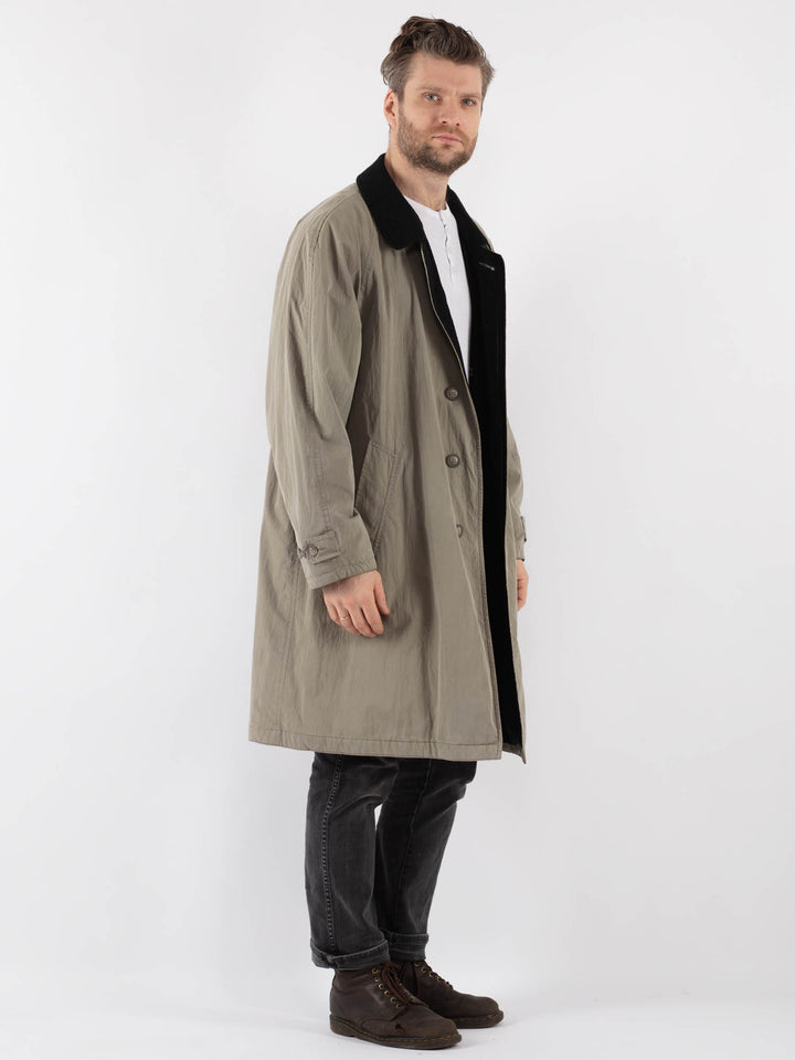 Vintage 90's Men Mac Coat in BeigeZ818