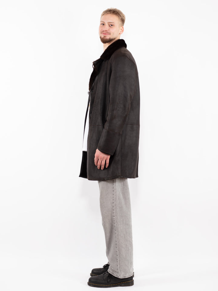 Vintage 90's Men Sheepskin Coat in Brown