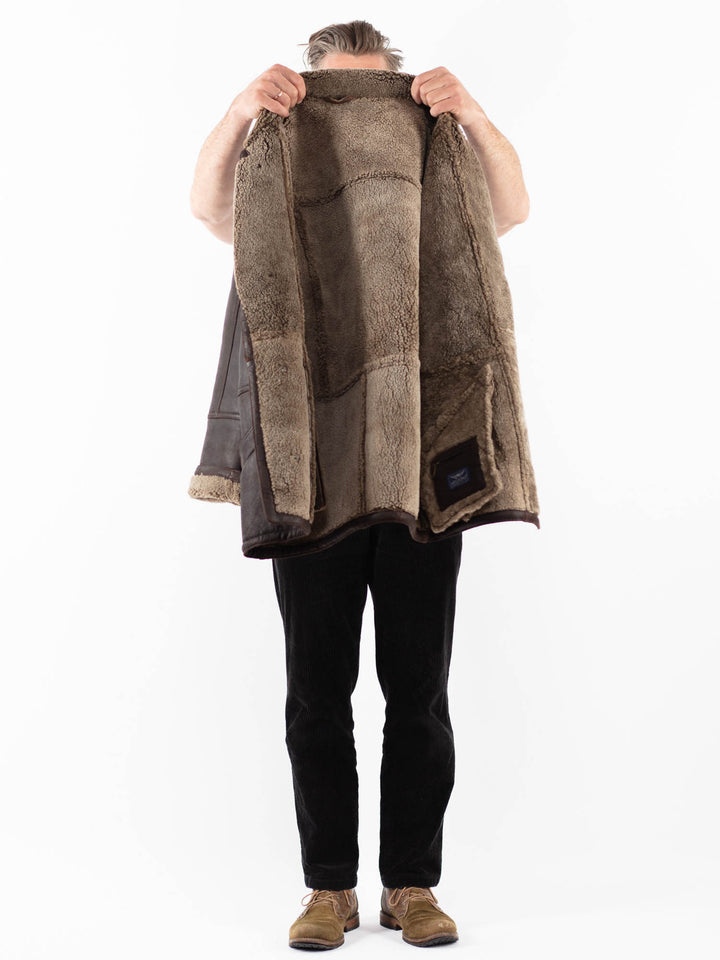Vintage 90's Men Sheepskin Coat in BrownZ1817