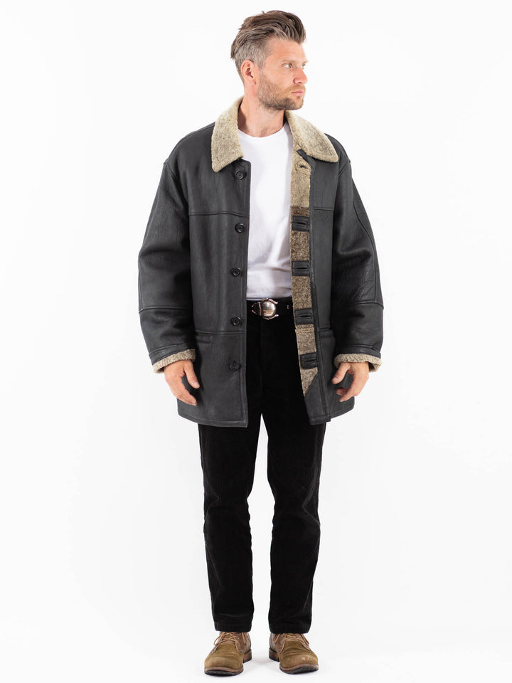 Vintage 90's Men Sheepskin Coat in BlackZ1821