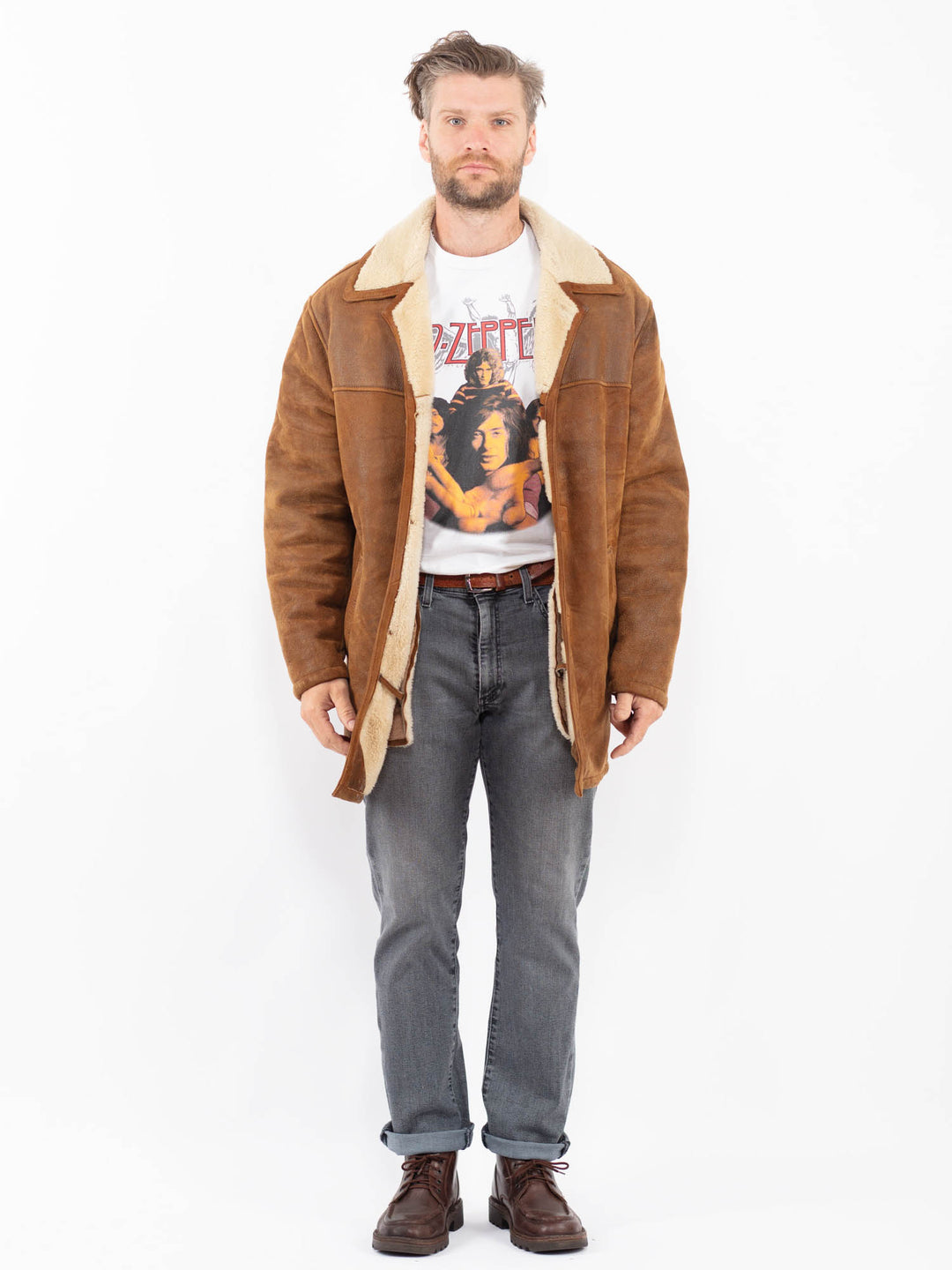 Vintage 90's Men Sheepskin Coat in BrownZ2268