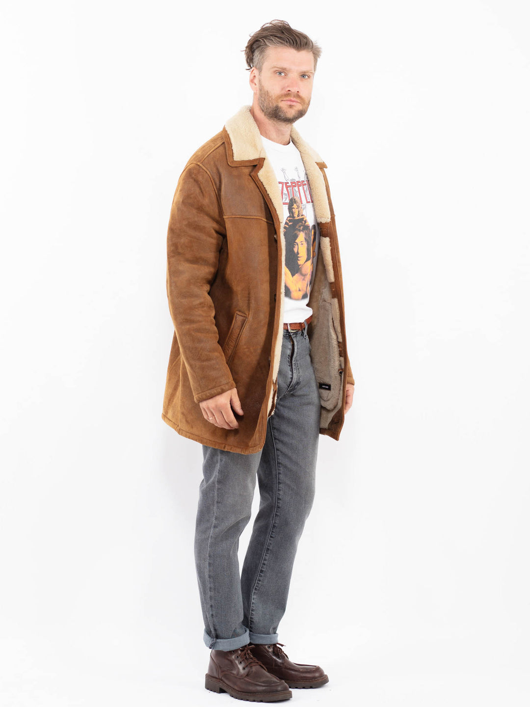 Vintage 90's Men Sheepskin Coat in BrownZ2268