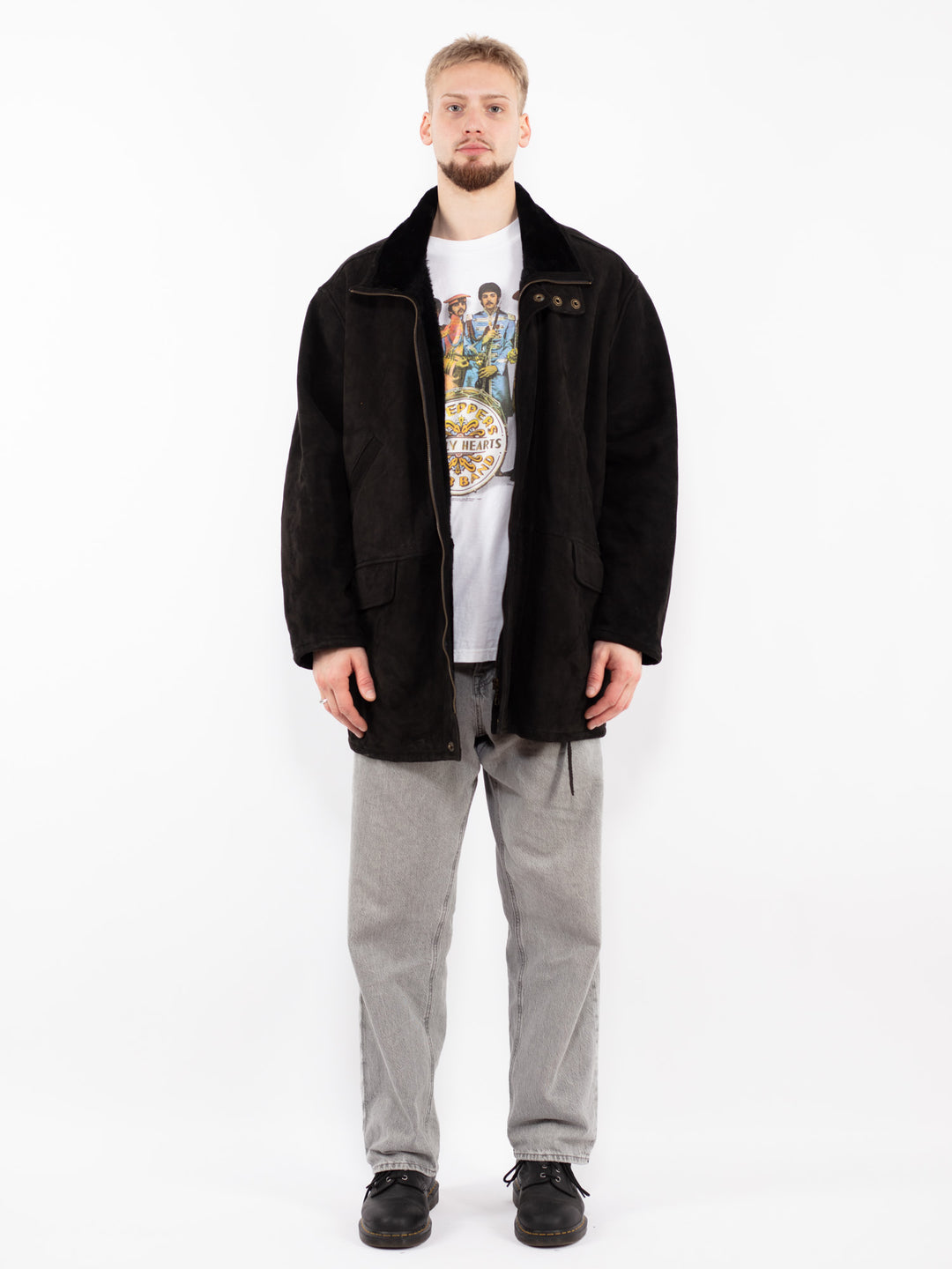 Vintage 90's Men Sheepskin Coat in Black
