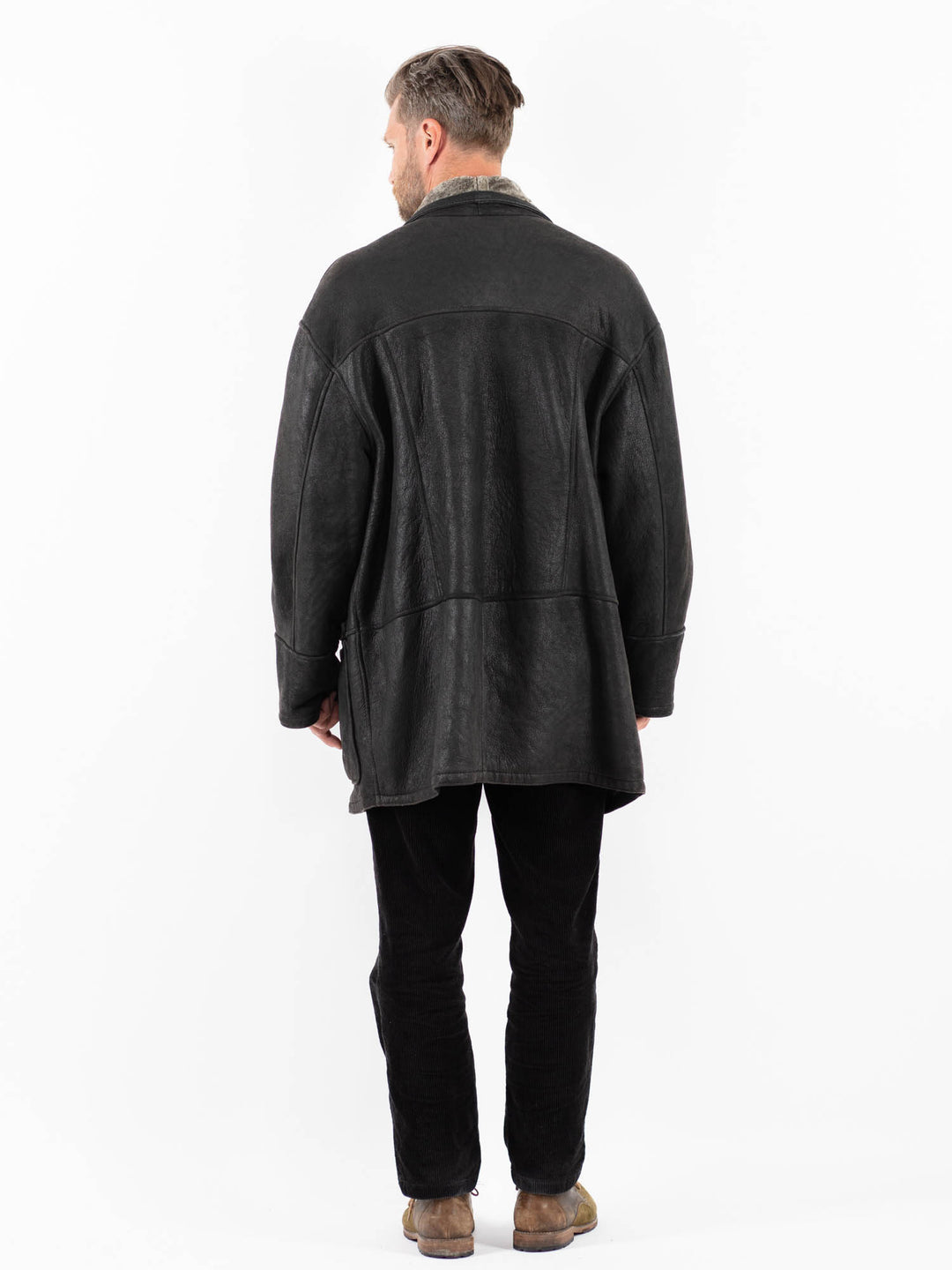 Vintage 90's Men Sheepskin Coat in BlackZ1823