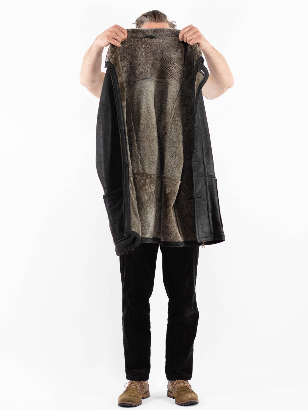 Vintage 90's Men Sheepskin Coat in BlackZ1823