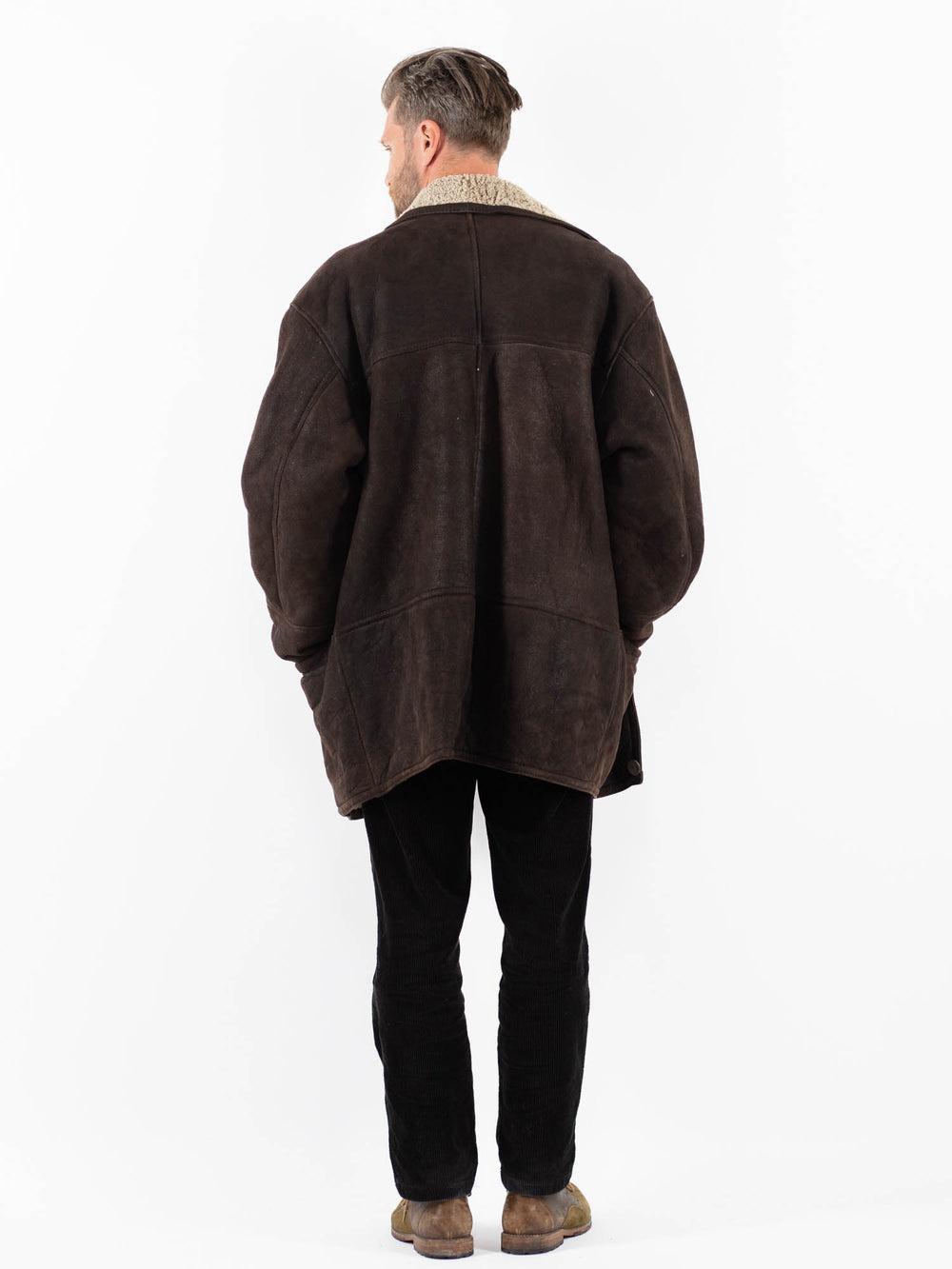 Vintage 90's Men Sheepskin Coat in BrownZ1826