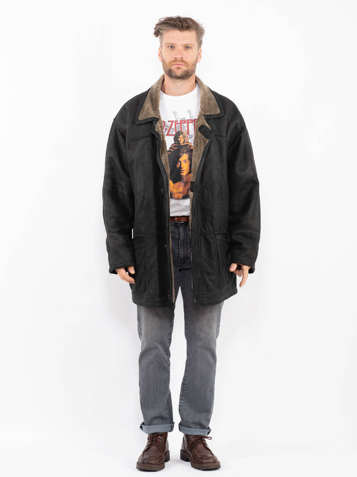 Vintage 90's Men Sheepskin Coat in BlackZ2278