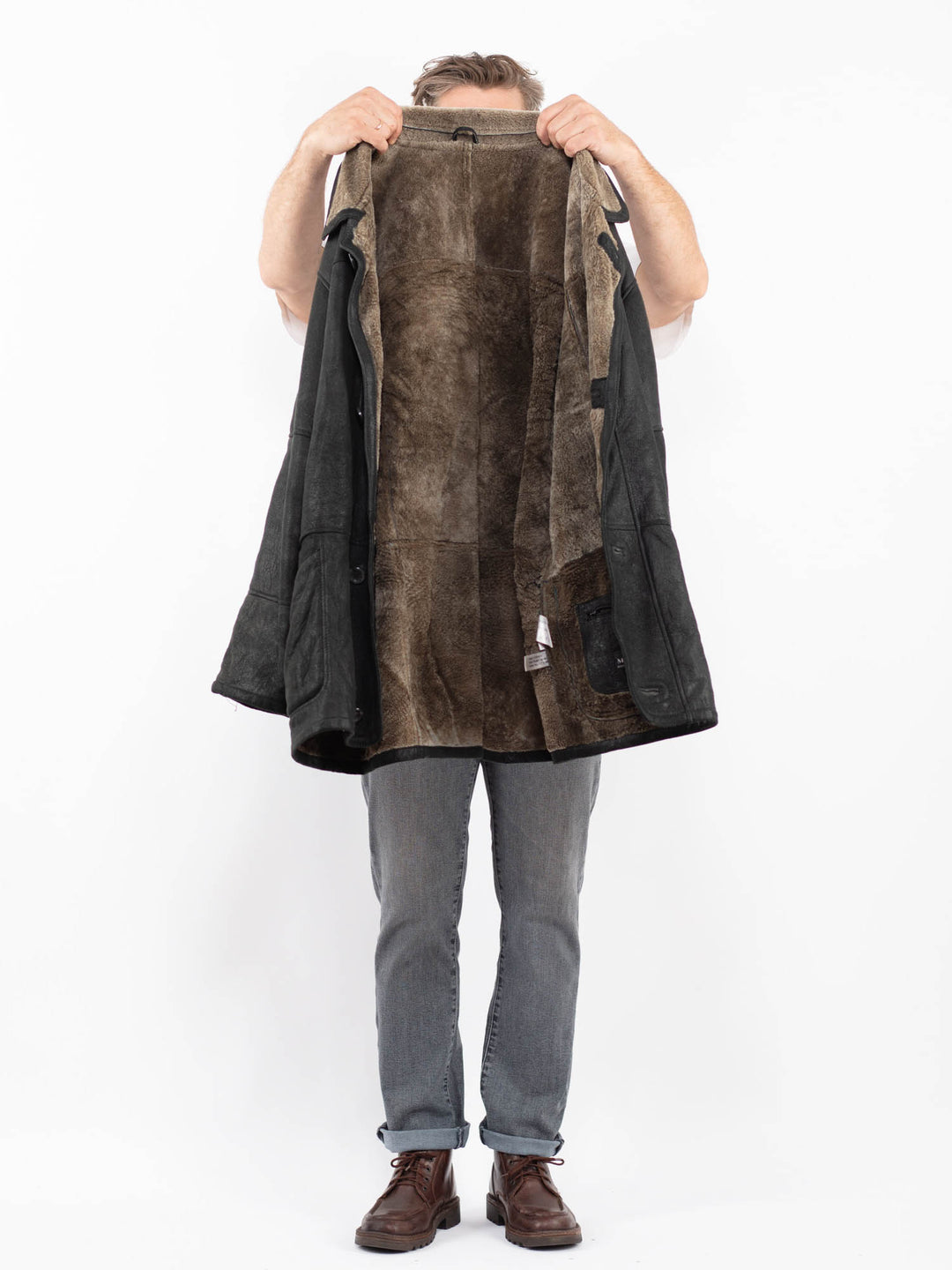 Vintage 90's Men Sheepskin Coat in BlackZ2278