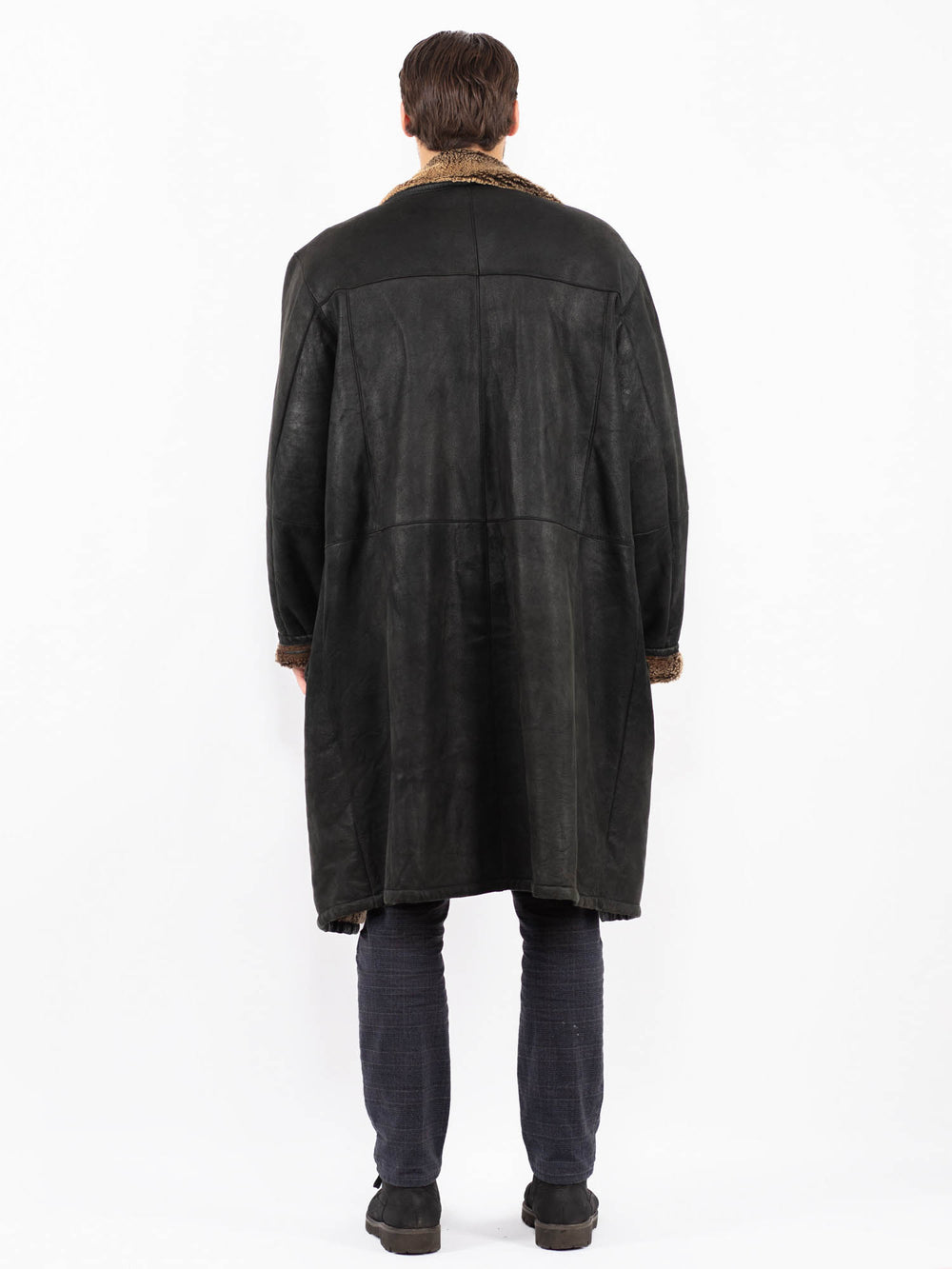 Vintage 90's Men Sheepskin Coat in BlackZ2376