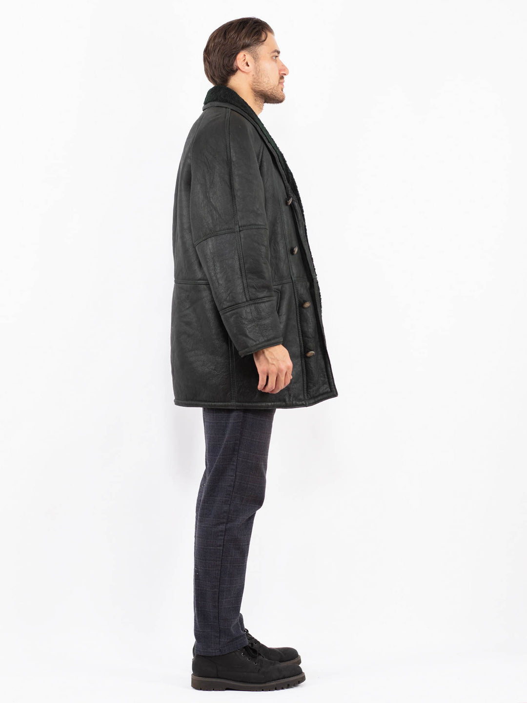 Vintage 80's Men Sheepskin Shearling Coat in BlackZ2379