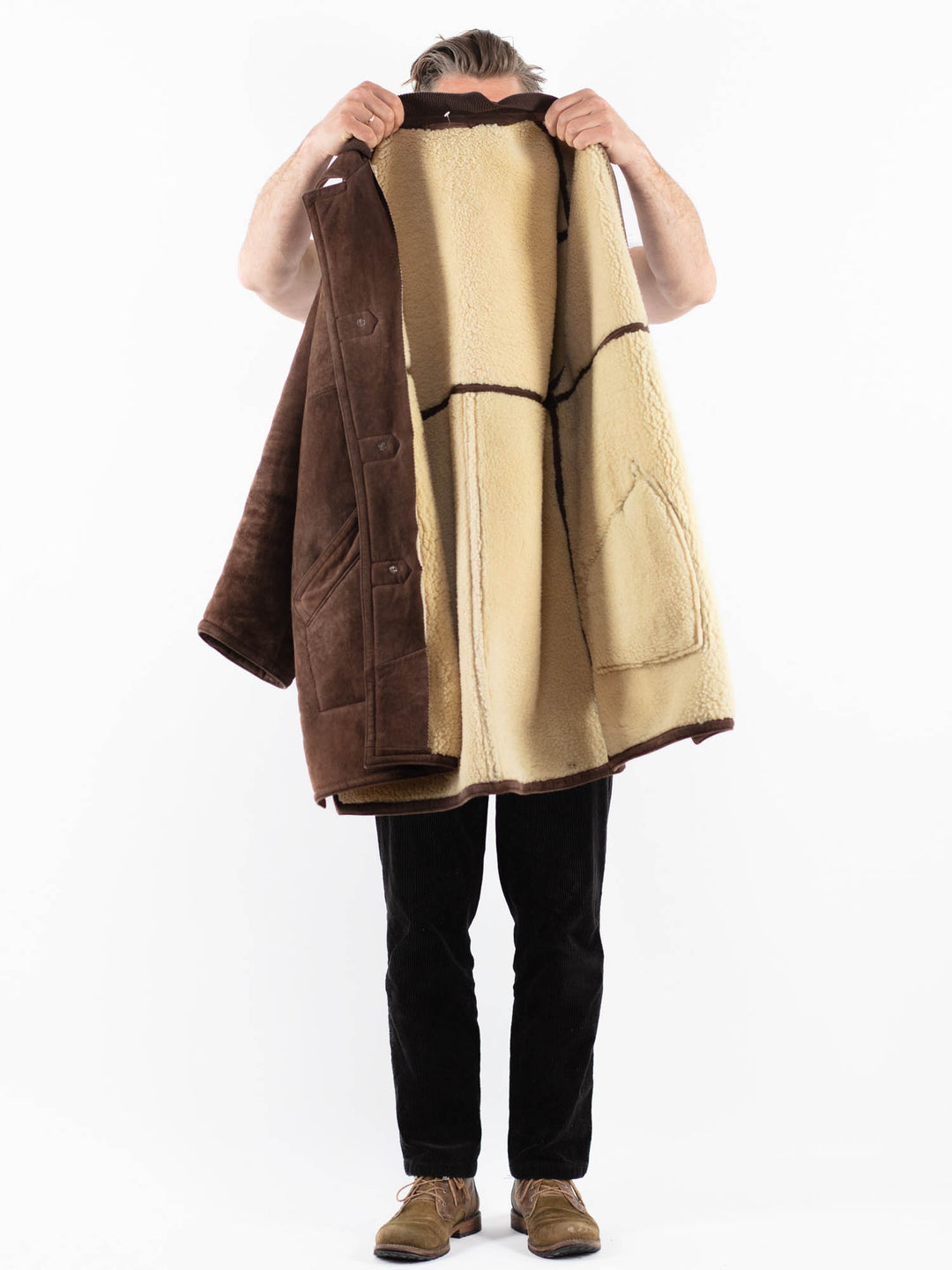 Vintage 90's Men Sheepskin Coat in BrownZ1843