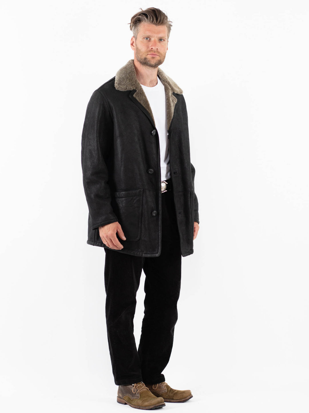 Vintage 90's Men Sheepskin Coat in BlackZ1845