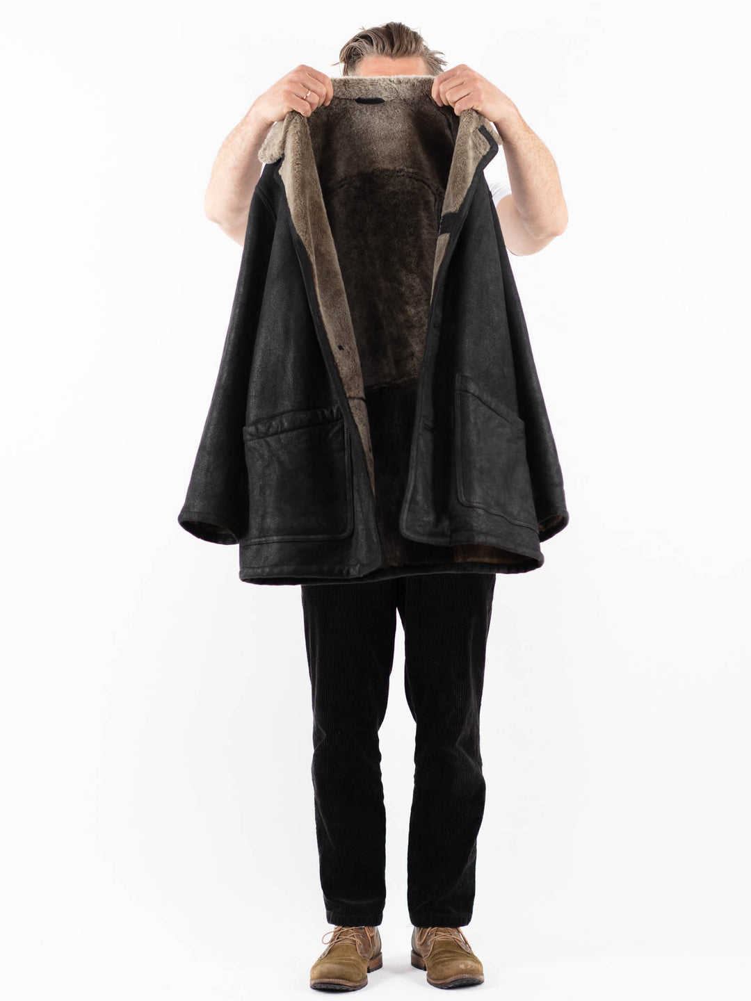 Vintage 90's Men Sheepskin Coat in BlackZ1845