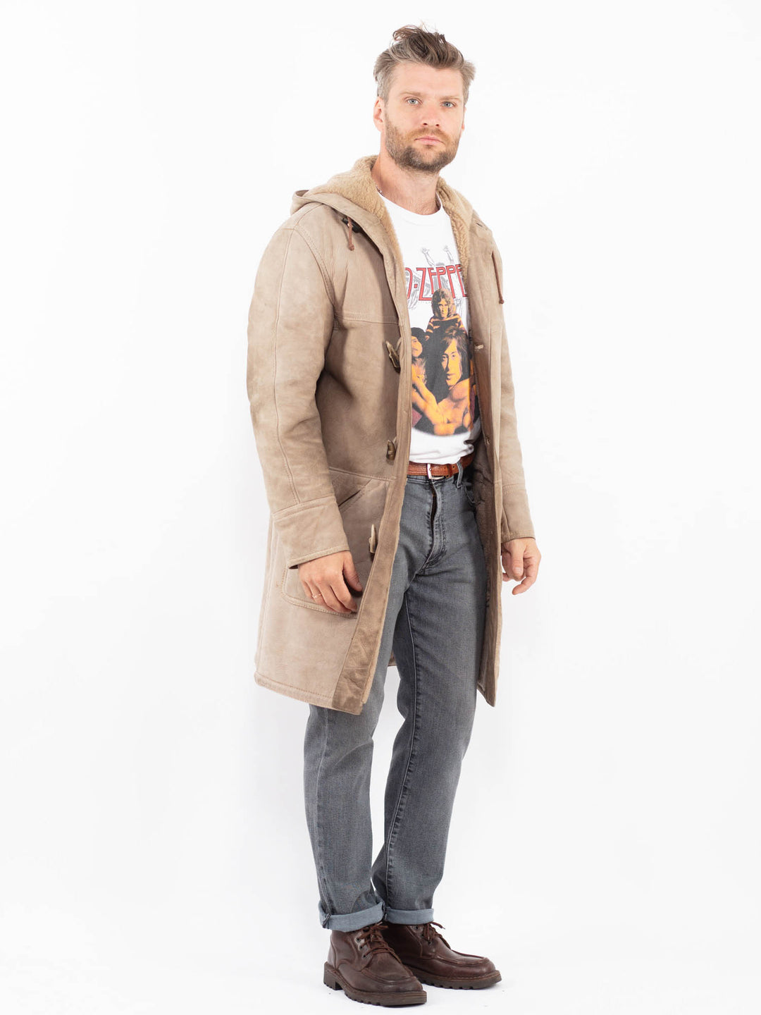 Vintage 90's Men Sheepskin Coat in BeigeZ2295